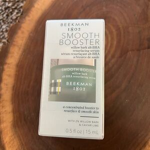 BRAND NEW— Beekman 1802 smooth booster willow bark alt-BHA resurfacing serum